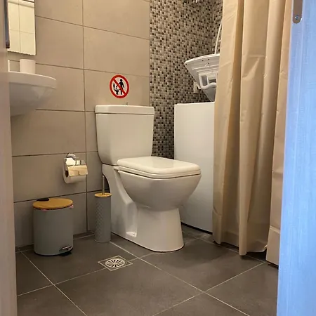 Regium アパートホテル